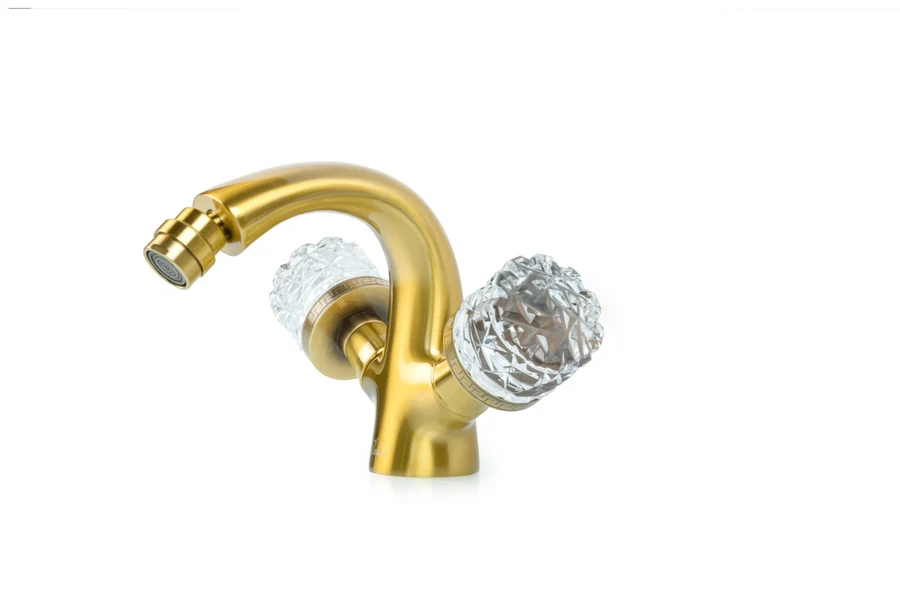 Смеситель для биде Boheme Crystal 316-CRST 157×172×128 мм, цвет бронза
